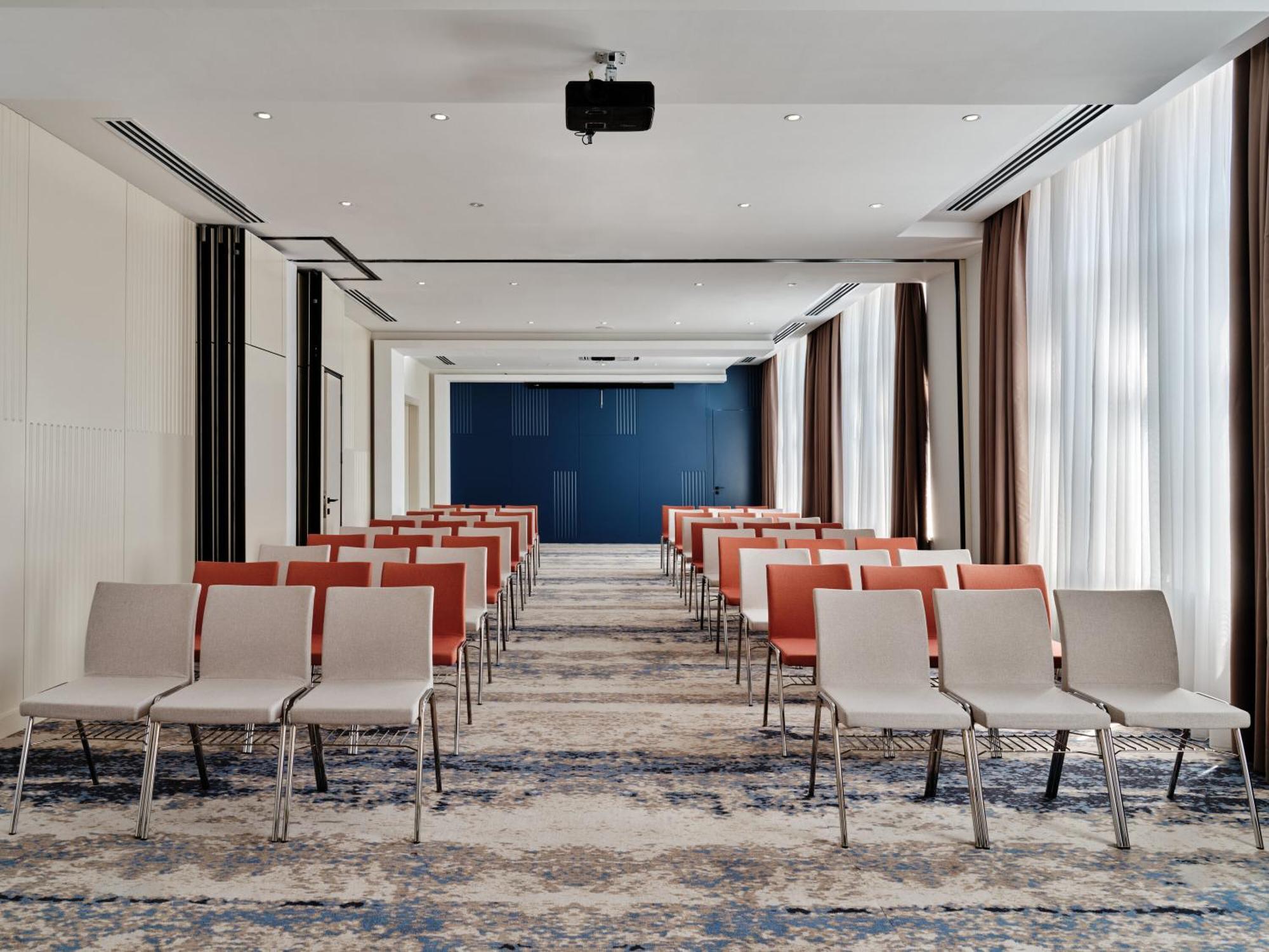 Crowne Plaza Tashkent By Ihg Hotel Kültér fotó